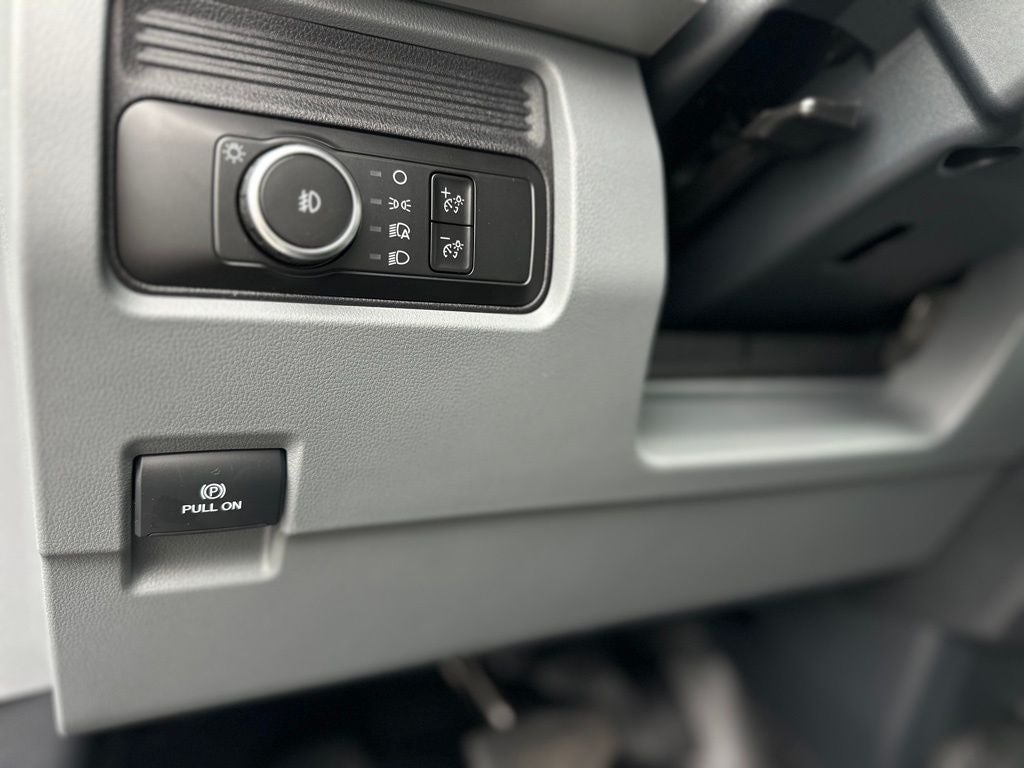 2026 Ford F-350SD XL DRW SKIRTED FLATBED