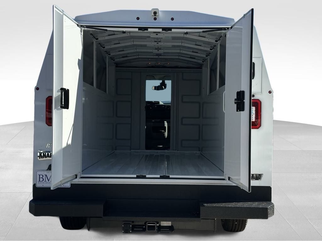 2026 Ford E-350SD Base Cutaway