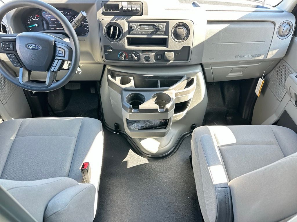 2026 Ford E-350SD Base Cutaway