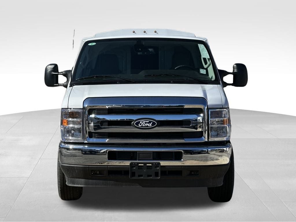 2026 Ford E-350SD Base Cutaway