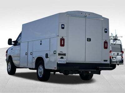 2026 Ford E-350SD Base Cutaway
