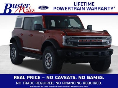 2026 Ford Bronco Outer Banks