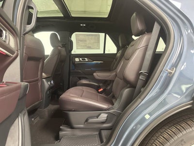 2027 Ford Explorer Platinum