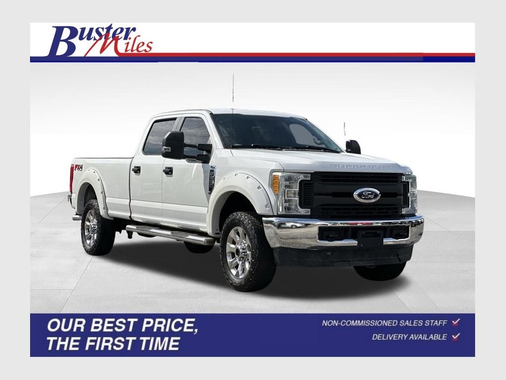 2017 Ford F-250 XL 4x4 Crew Cab 8' Box's photo