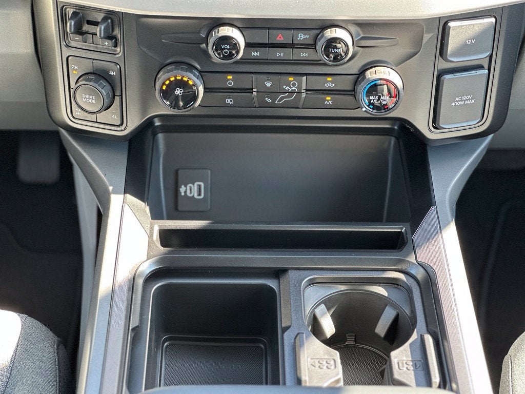 2027 Ford F-250SD XLT