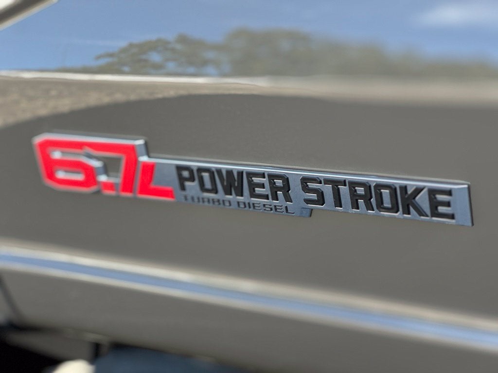 2027 Ford F-250SD XLT