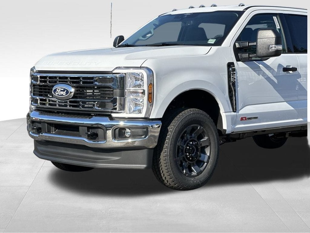 2027 Ford F-250SD XLT