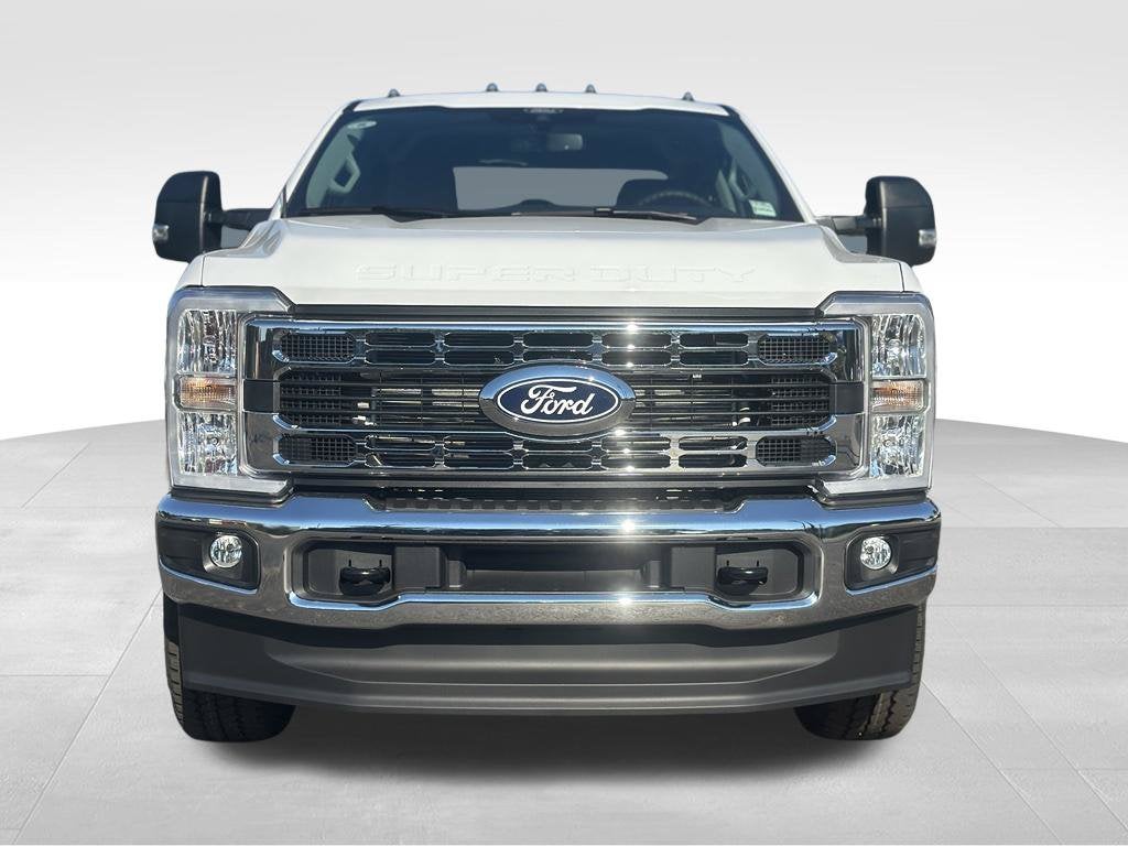 2027 Ford F-250SD XLT