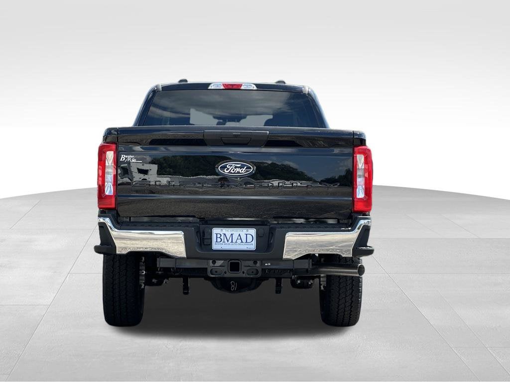 2027 Ford F-250SD XLT
