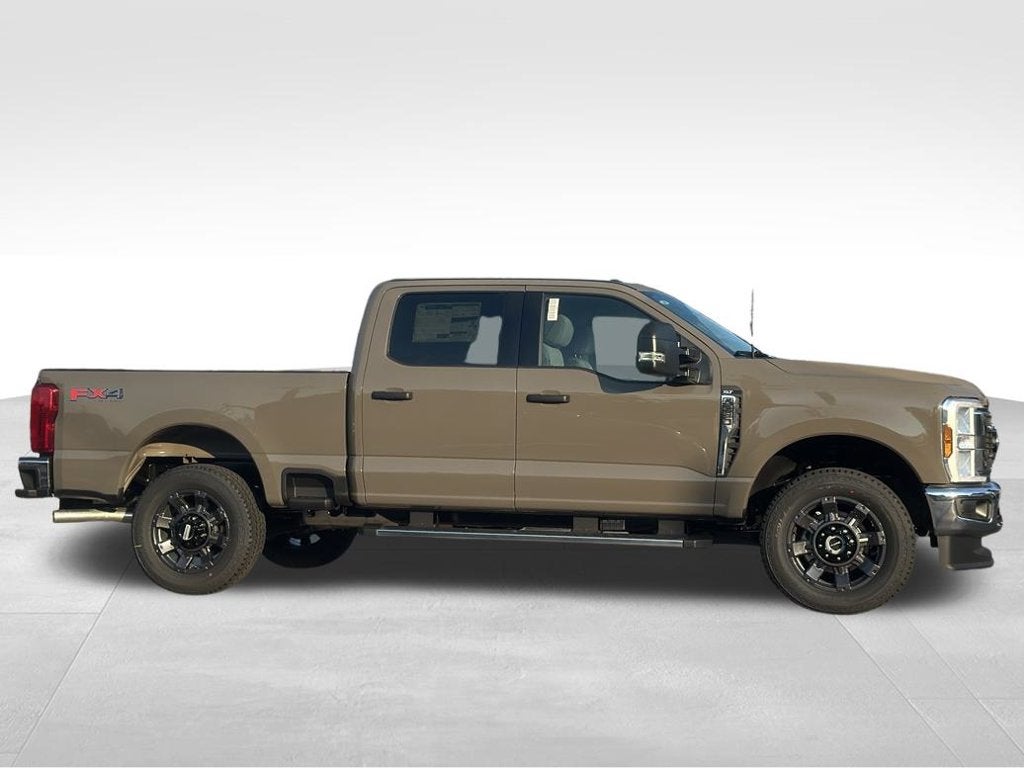 2027 Ford F-250SD XLT