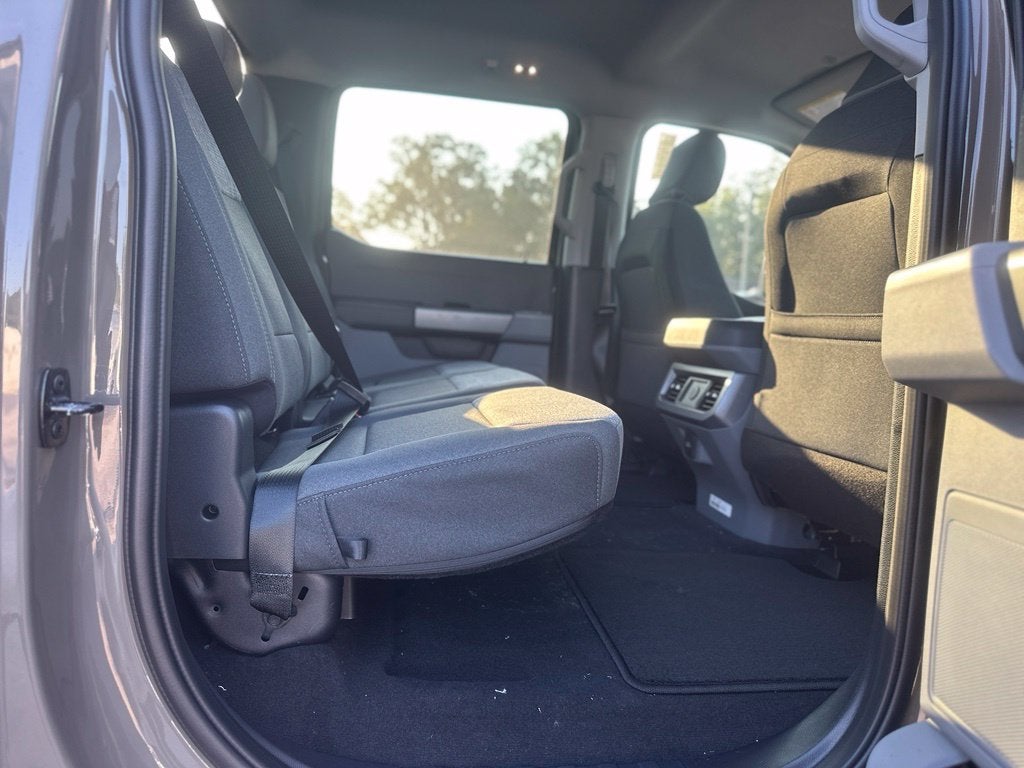 2027 Ford F-250SD XLT
