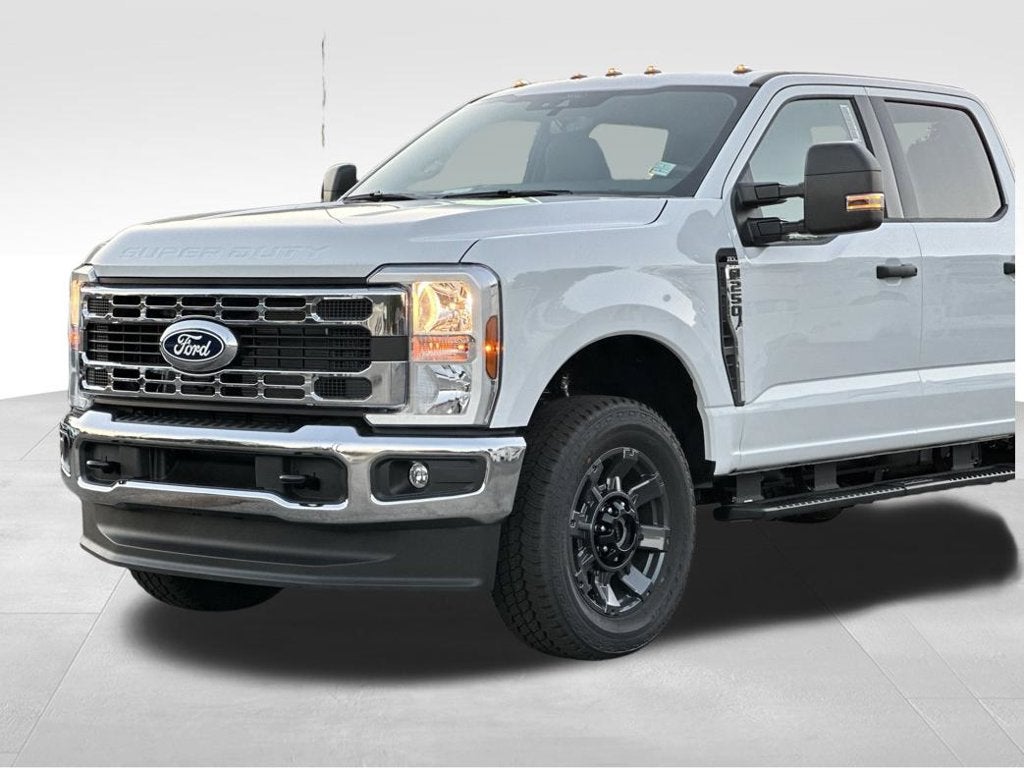 2027 Ford F-250SD XLT