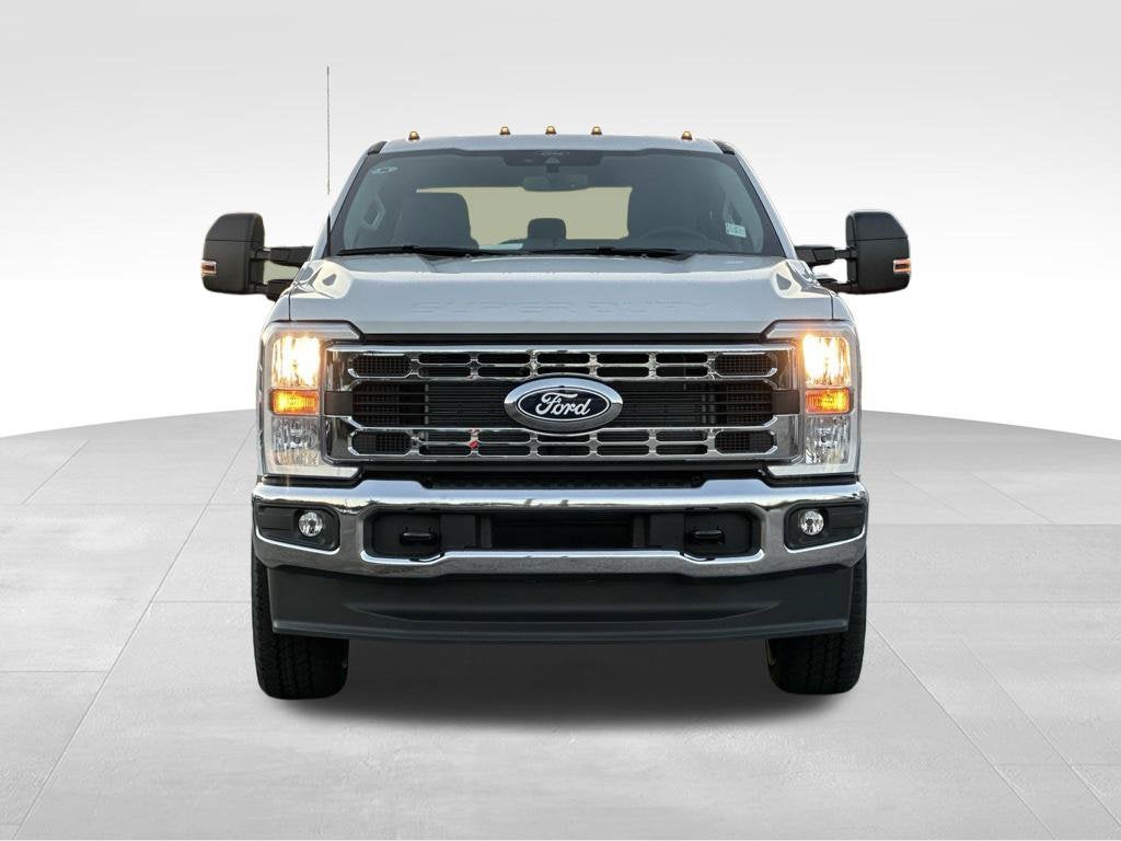 2027 Ford F-250SD XLT