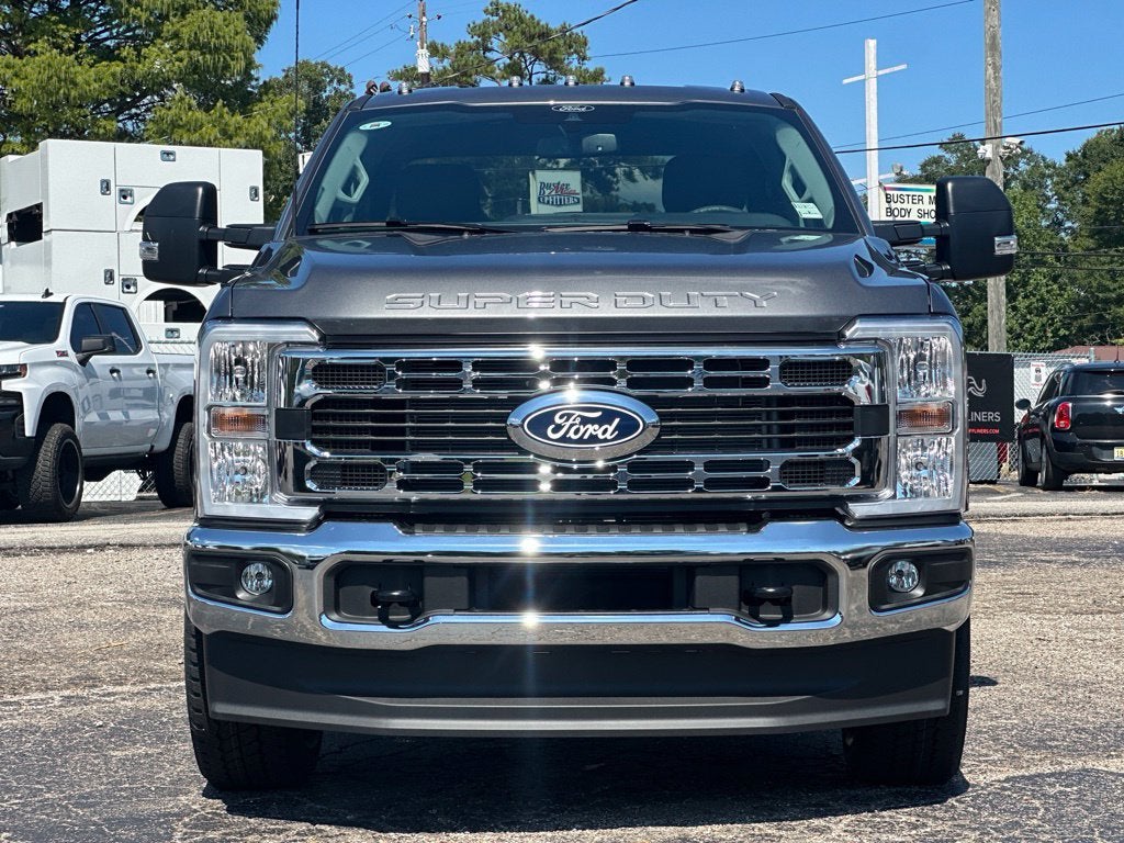2027 Ford F-250SD XLT