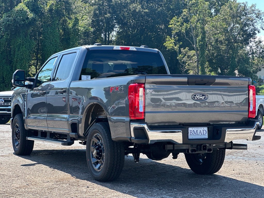 2027 Ford F-250SD XLT