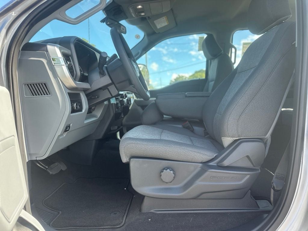 2027 Ford F-250SD XL STX