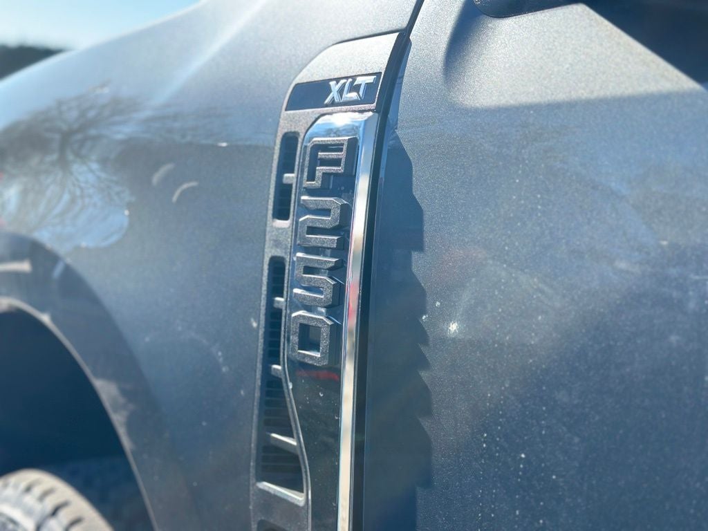 2026 Ford F-250SD XLT