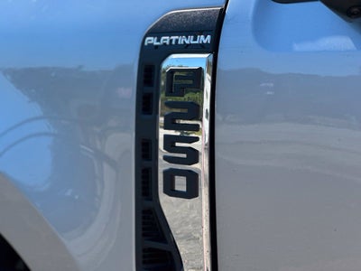 2027 Ford F-250SD Platinum