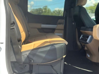 2027 Ford F-250SD Lariat