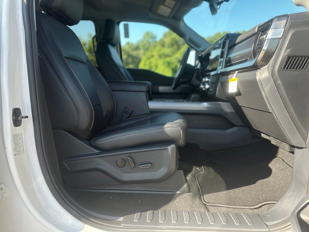 2027 Ford F-250SD Lariat TREMOR