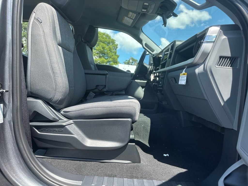 2027 Ford F-250SD XL