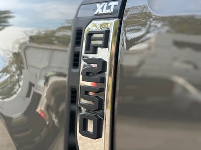 2026 Ford F-250SD XLT