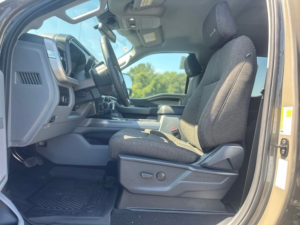 2027 Ford F-250SD XLT CARHARTT