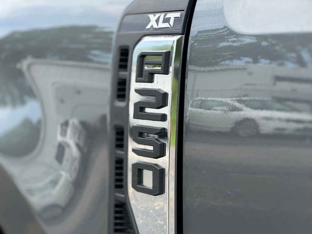 2026 Ford F-250SD XLT