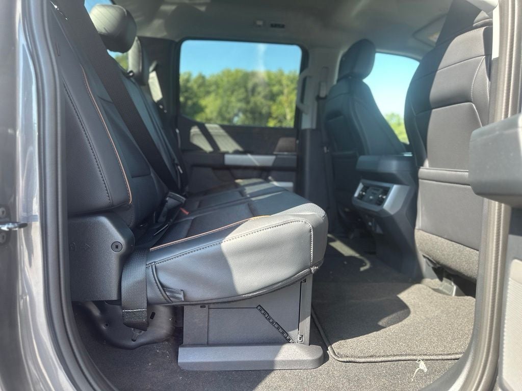 2027 Ford F-250SD Lariat TREMOR