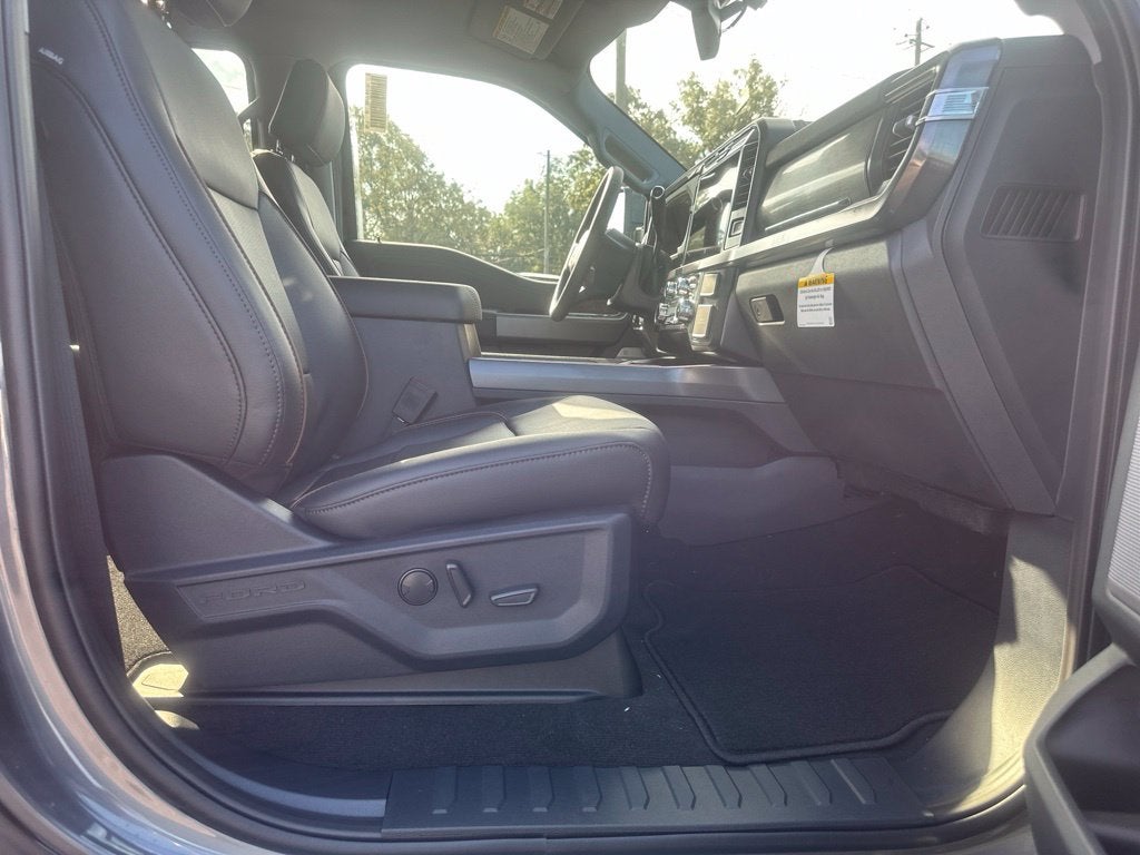 2027 Ford F-250SD Lariat