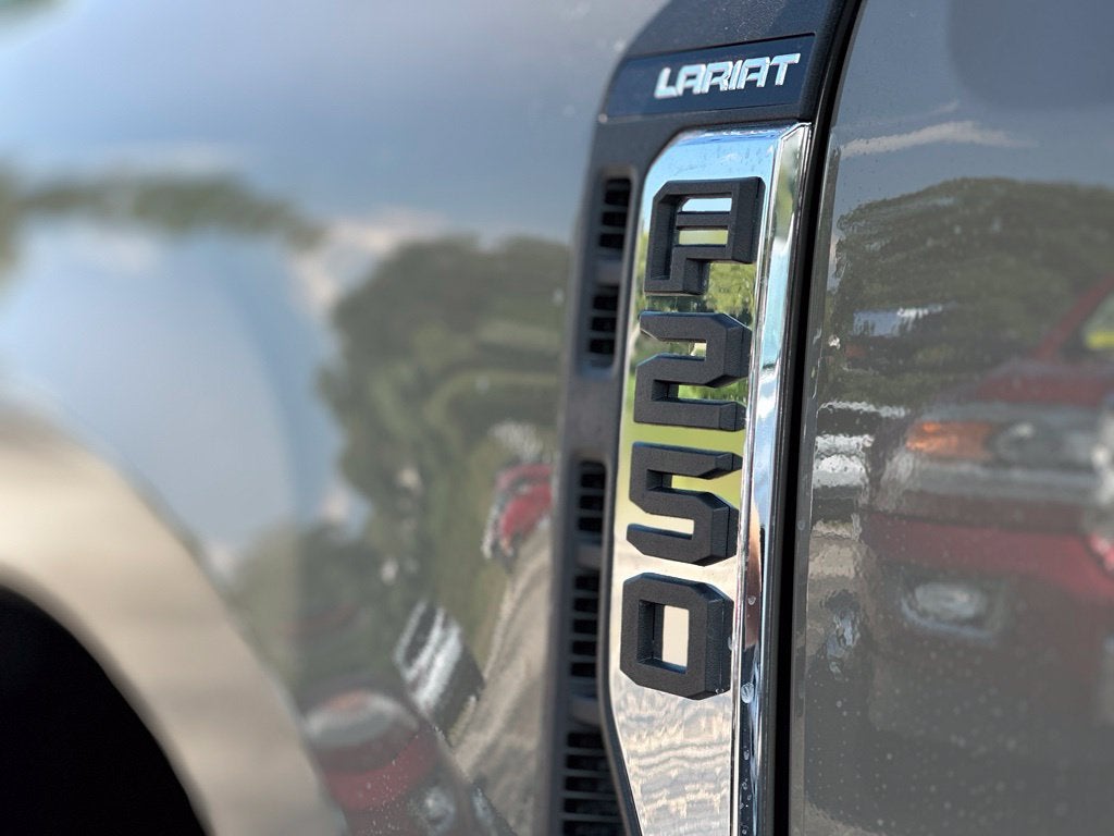 2027 Ford F-250SD Lariat