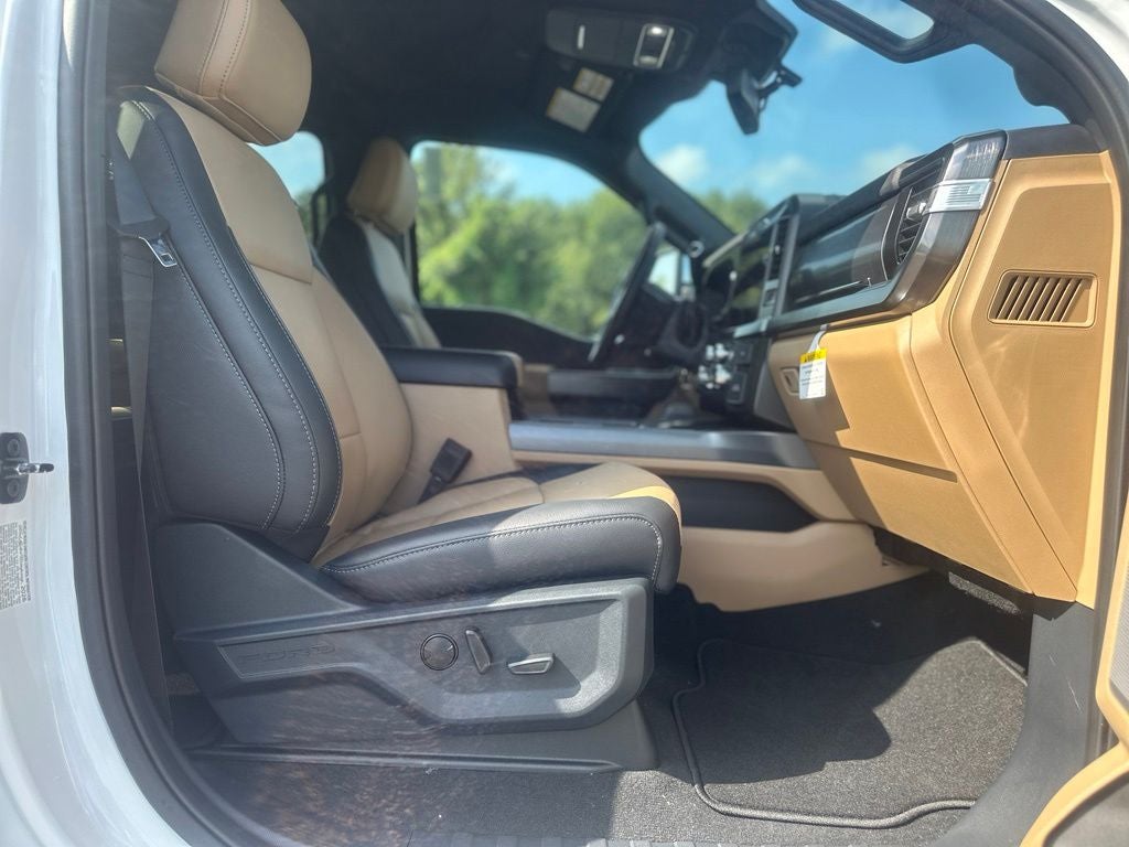2027 Ford F-250SD Lariat