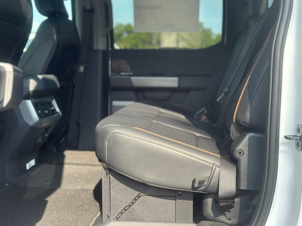 2027 Ford F-250SD Lariat