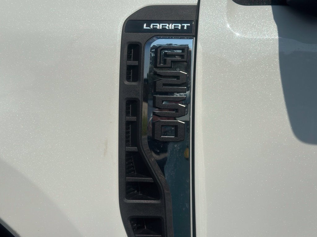 2027 Ford F-250SD Lariat