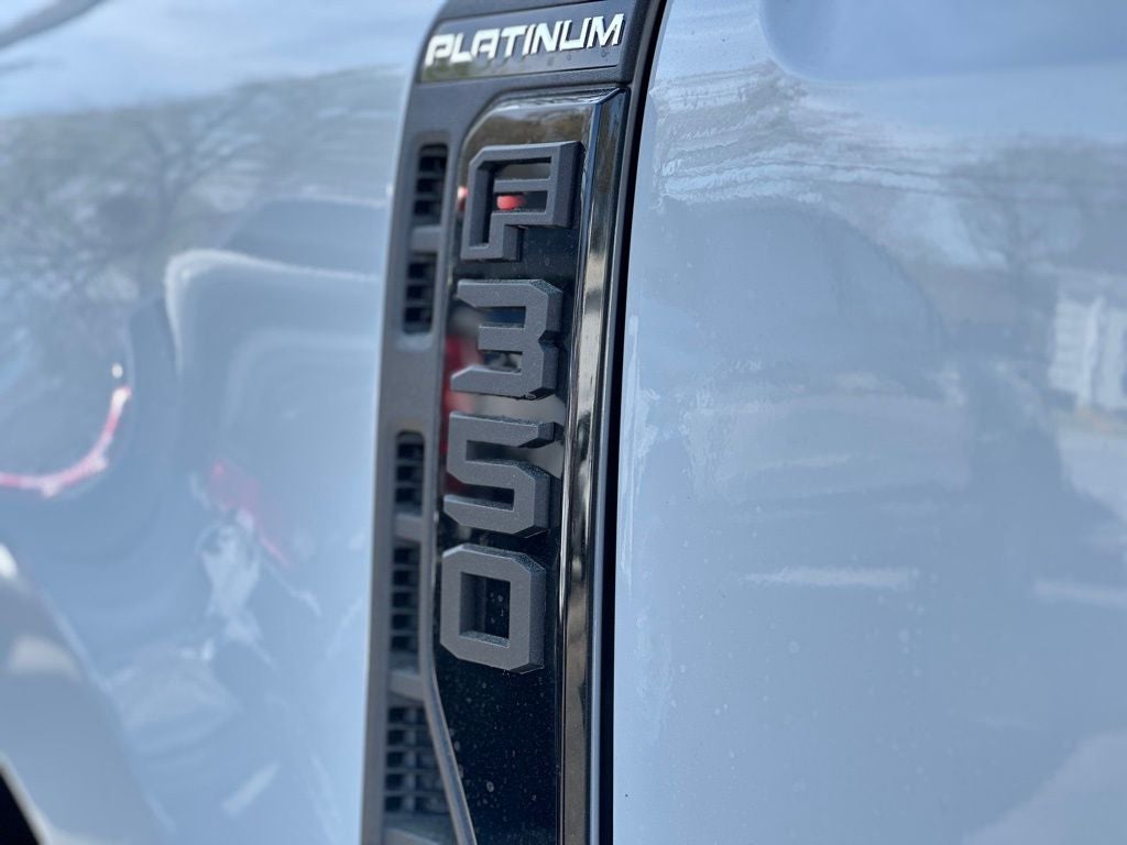 2026 Ford F-350SD Platinum
