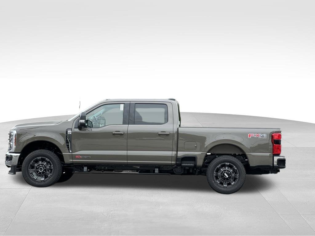 2027 Ford F-350SD Lariat
