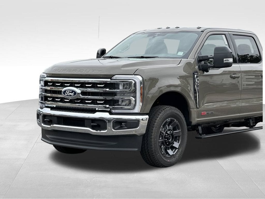 2027 Ford F-350SD Lariat
