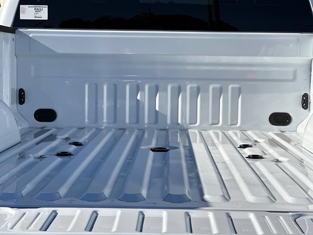 2027 Ford F-350SD Lariat