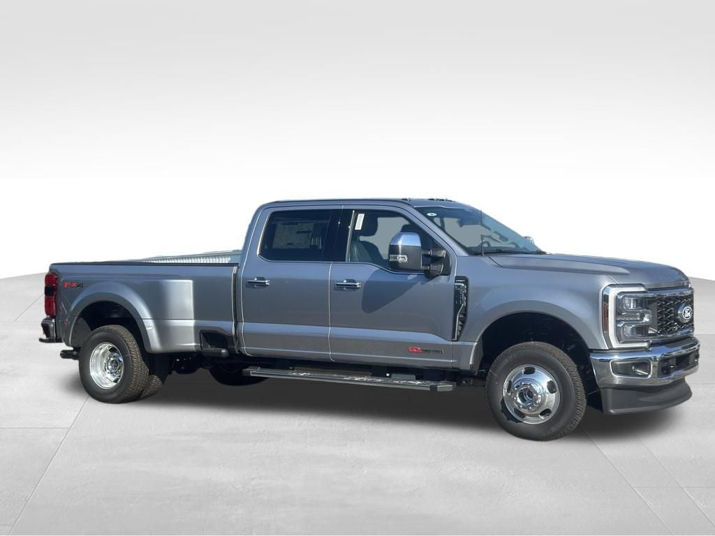 2027 Ford F-350SD Lariat DRW