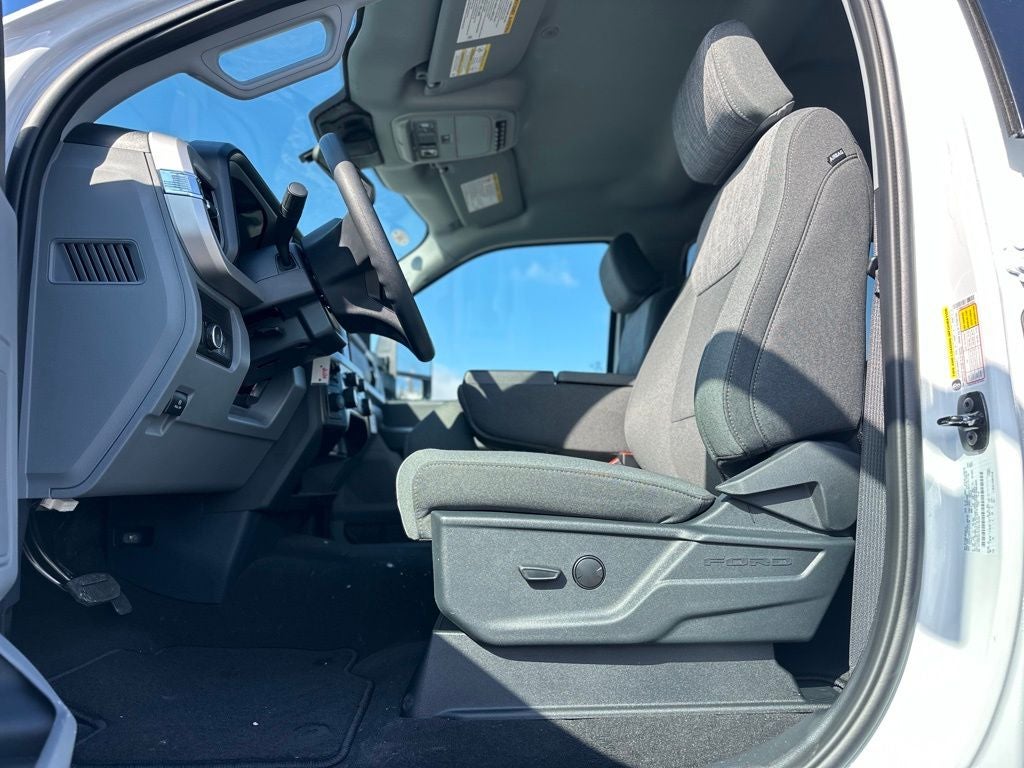 2026 Ford F-350SD XLT DRW