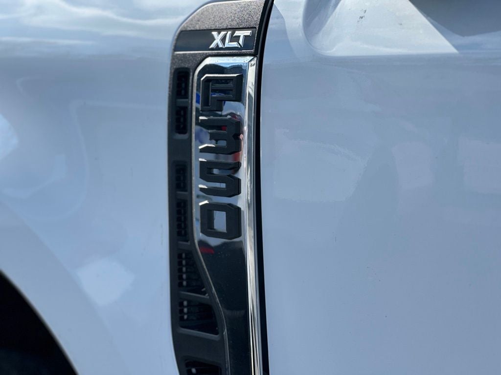 2026 Ford F-350SD XLT DRW