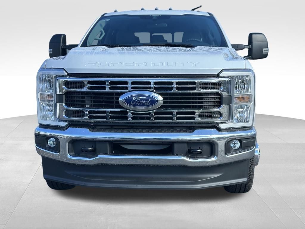 2026 Ford F-350SD XLT DRW