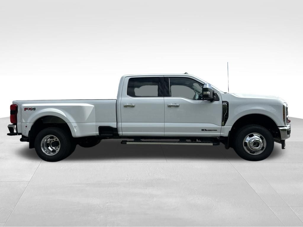 2026 Ford F-350SD Lariat DRW