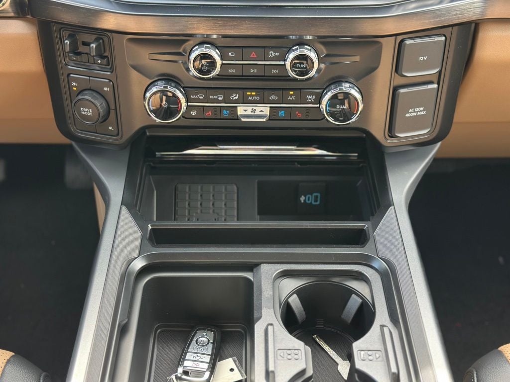2026 Ford F-350SD Lariat DRW