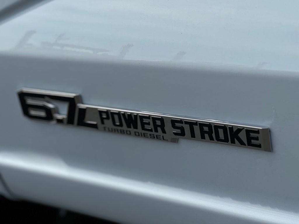2026 Ford F-350SD Lariat DRW