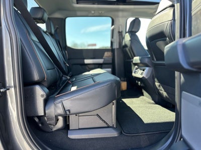 2026 Ford F-350SD Lariat DRW