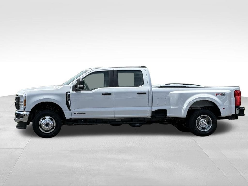 2026 Ford F-350SD XL DRW