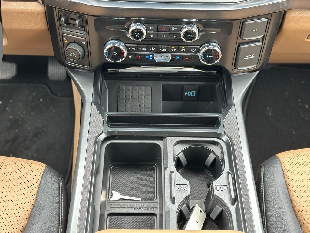 2026 Ford F-350SD Lariat DRW