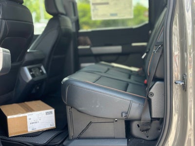 2026 Ford F-350SD Lariat DRW