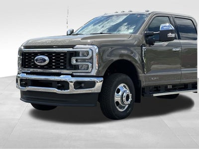 2026 Ford F-350SD Lariat DRW